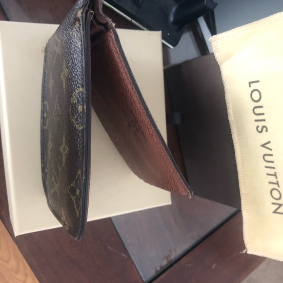 Men’s Louis Vuitton Multiple Wallet - Picture 7 of 7